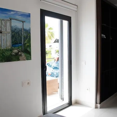 Modern With A Private Pool ヴィラ *